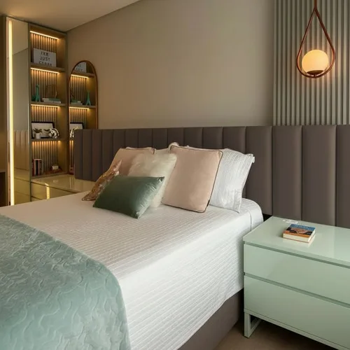 Cabeceira Estofada Para Cama Box Queen Size 1.60