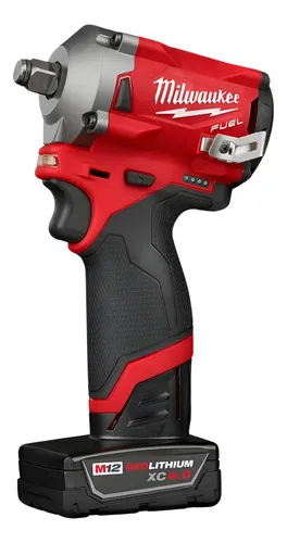 Chave De Impacto C/bateria, Carregador E Maleta - Milwalkee Vermelho