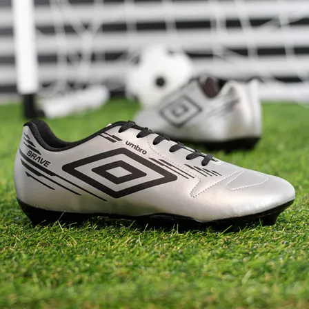 Chuteira Futebol Campo Umbro Trava Fixa Confortável Oferta