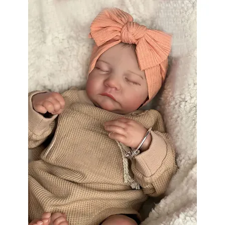 Boneca Bebe Reborn Realista Silicone Pintada Dormindo 46cm