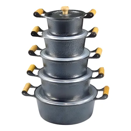 Jogo de Panelas Alumínio Preto Fundido Batido Grosso 5 Peças