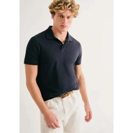 Polo Masculina Básica Em Piquê Com Modelagem Regular Hering