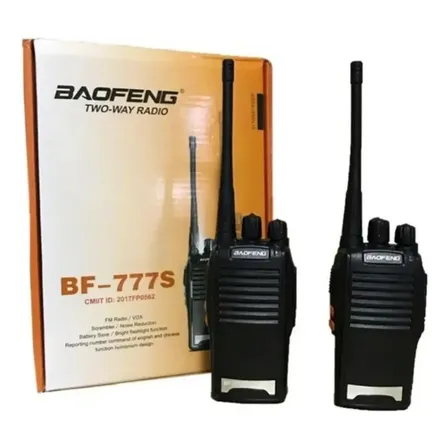 Radio Comunicador Baofeng BF-777S 16 Canais 5W 6km UHF/VHF/FM Walkie Talkie