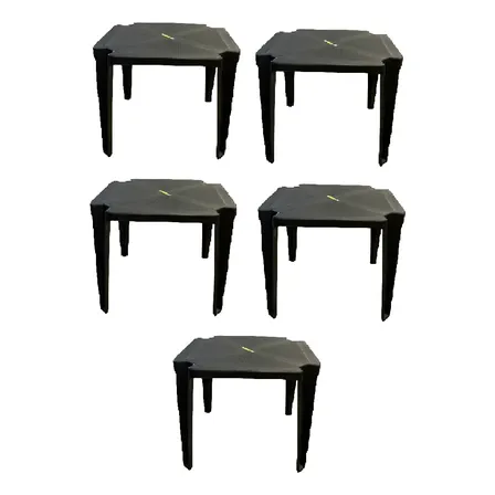 Jogo C/ 5 Mesas De Plastico Modelo Empilhavel 70x70 Com Furo
