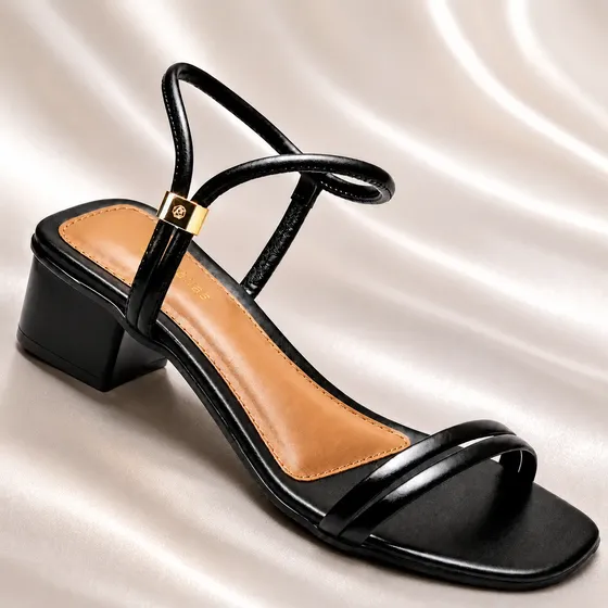 Sandália Feminina Salto Grosso Bloco Quadrado Ajustável Moda