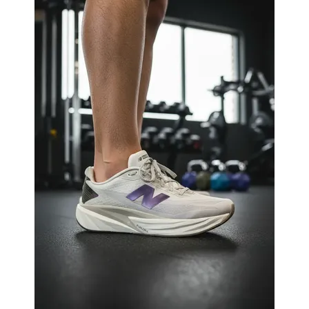 Tênis De Corrida New Balance Fuelcell Rebel V5 Masculino