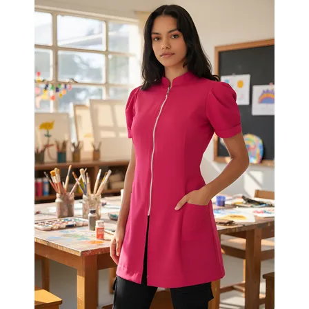 Jaleco Feminino Manga Curta Oxford Acinturado Com Zíper.