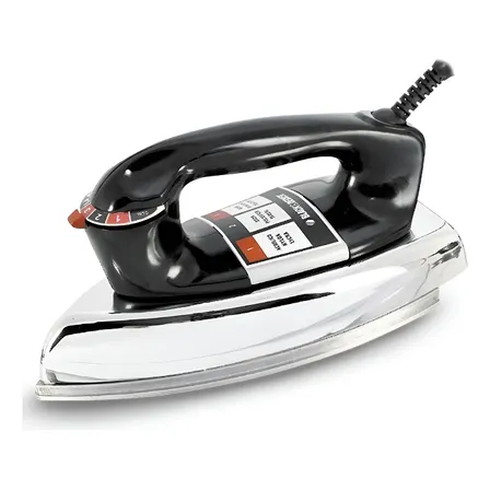 Ferro de Passar Roupa à Seco Black+Decker VFA1110XM6 Base de Alumínio