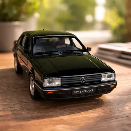 Miniatura Carro Metal Santana Sedan 1.8 Com Luz E Som 1:24