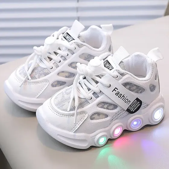Sapatos Com Iluminação Led Para Crianças Com Cabedal De Teci