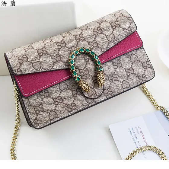Bolsa Tiracolo Feminina Com Corrente De Couro West France