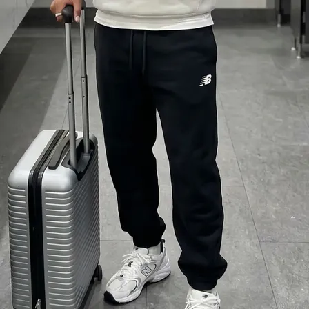 Calça New Balance Masculina Moletom Original Com Bolsos Preto G