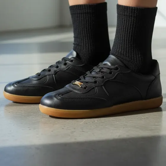 Tênis Casual Feminino Cabedal Em Sintético Vizzano