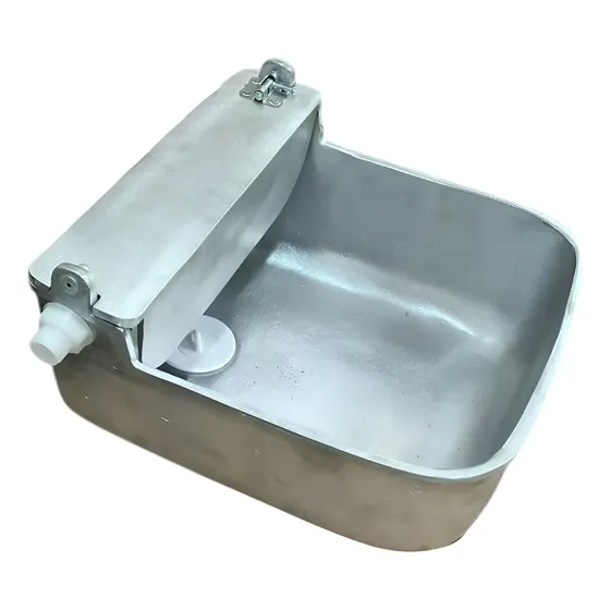 Bebedouro Automático Em Alumínio Para Cavalo E Outros