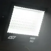 Refletor Led 200w Smd Holofote Foyu Ip66 Branco Frio