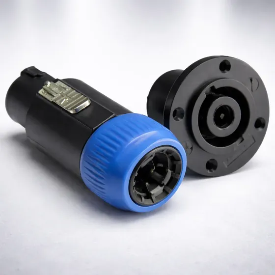 Conector Plug Speakon Macho / Fêmea 8 Polos Kit Painel Linha