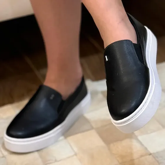 Slip On Santa Lolla Na Cor Pu Pele Preto - 01ac