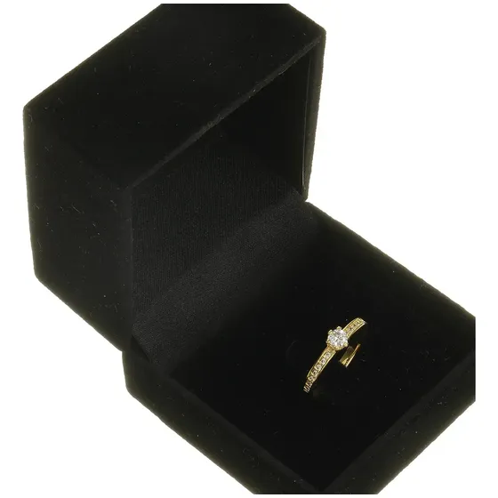 Anel Solitário Folheado A Ouro 18k Com 15 Pedras