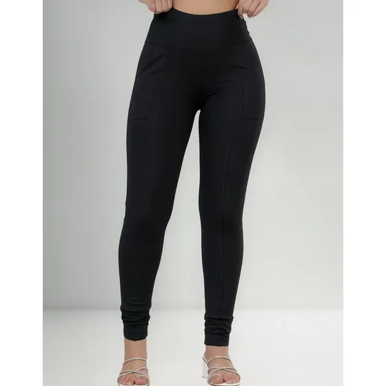 Calça Leg Montaria Com Bolsos Cintura Alta Em Poliamida