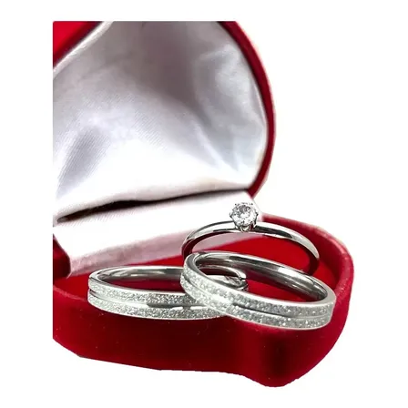 Par Aliança Anatômica Prata 4mm Diamantada De Namoro + Anel