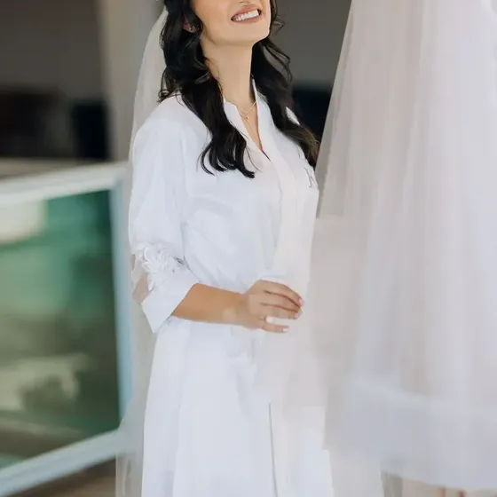 Robe Branco Noiva Elegante Curto Com Detalhes Em Renda Manga