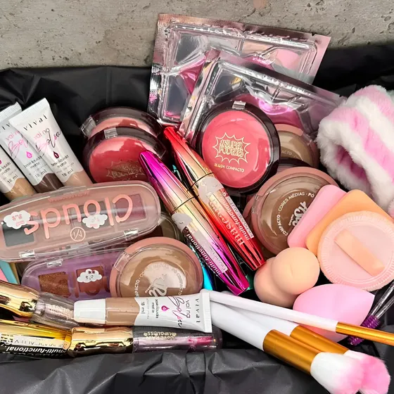 Kit Maquiagem 20 Itens Base Blush Gloss Rimel Paleta Pinceis