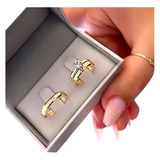 Par De Aliança Chanfrada 4mm Banhada Ouro 18k E Solitário