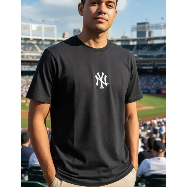 Camiseta New Era New York Yankees Preto