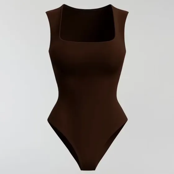Body Plus Size Decote Quadrado Regata Casual E Confortavel
