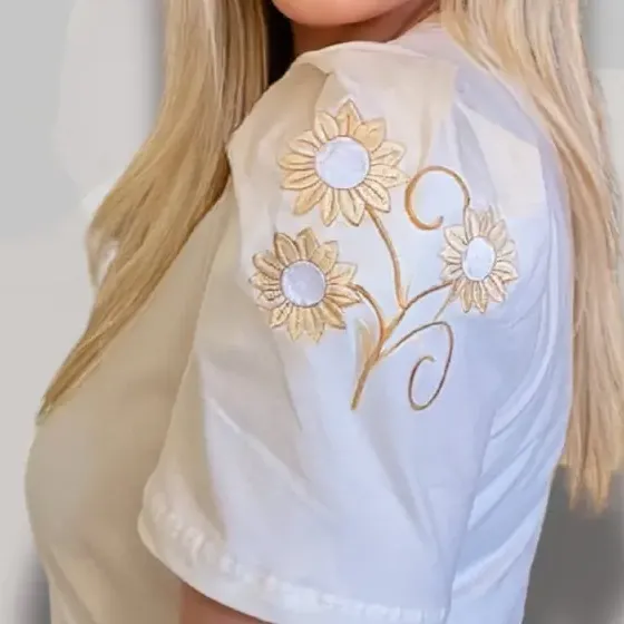 Blusa Bordada Princesa Feminina Algodão Alto Estilo