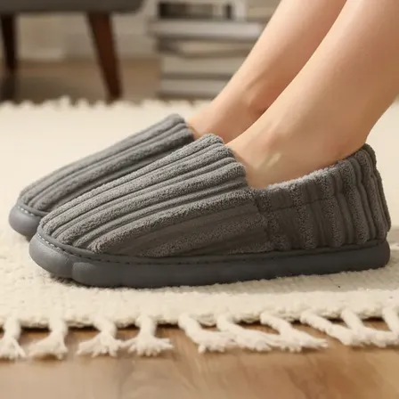Pantufa Fechada Inverno Antiderrapante Confortável Cv-208