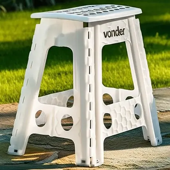 Banqueta Plástica Dobrável Vonder 450mm 150kg Antiderrapante