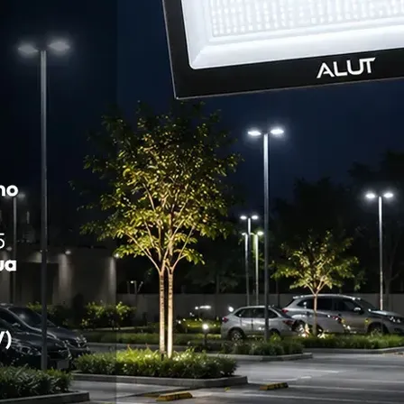 Refletor Led 500w 6500k Branco Frio A Prova D'água Alut Cod: Alut000705 Alut By Avant 127/220v Preto
