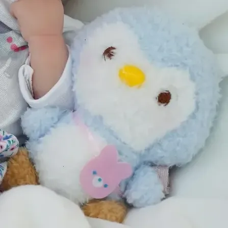 Bebé Reborn Boneca Menina 35cm Realista Olhos Fechados Silicone Sólido Pode Ser Lavado