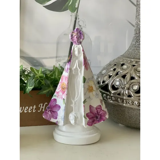 Nossa Senhora Aparecida 20 Cm Manto Floral Lilás Gesso