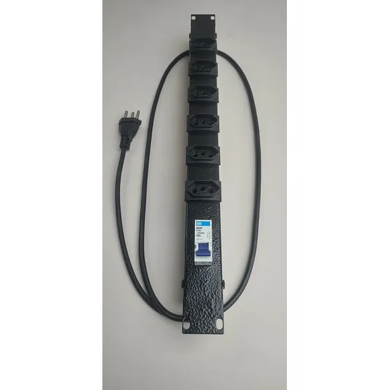 Régua Extensão 19'' 1u 6 Tomadas 10a Bivolt Com Disjuntor