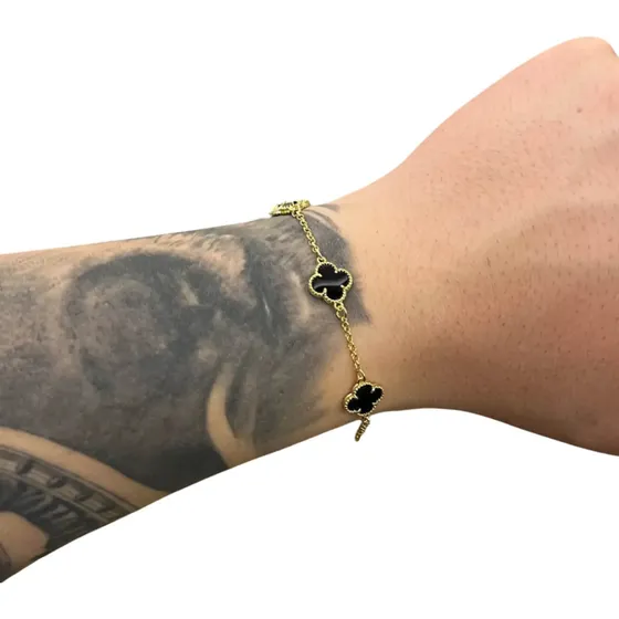 Pulseira Trevo Preta - Fecho Tradicional Banhada A Ouro 18k