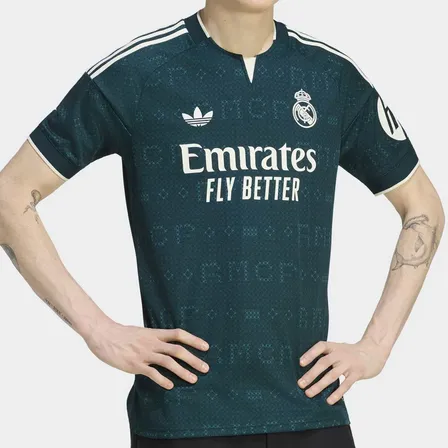 Camiseta adidas Futebol Real Madrid Camisa R. Masc Verde Caveirão G Liso