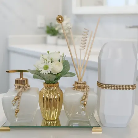 Kit Lavabo Branco Luxo Bandeja Espelhada Porta Escova Lindo! Kit Lavabo Branco/dourado
