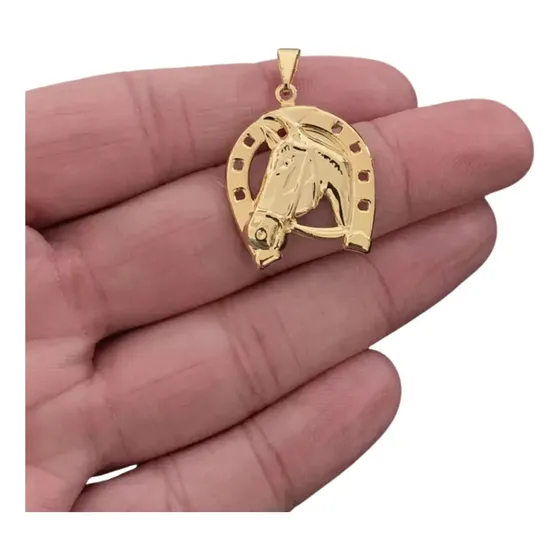 Pingente Ferradura Médio Banhado Ouro 18k