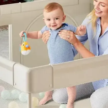 Cercadinho Bebê Menino Menina Chiqueirinho Portátil Dobrável Bege