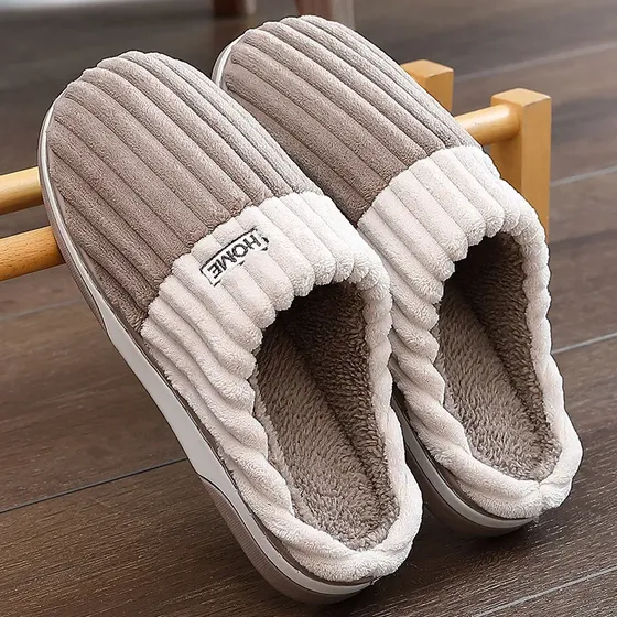 Chinelo Doméstico Pelúcia Macio Pantufa Quente Confortável