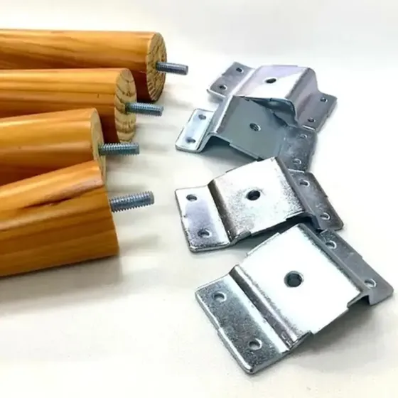 Kit 4 Pés Palito Retro 25cm Com Chapas De Fixação Em Grau