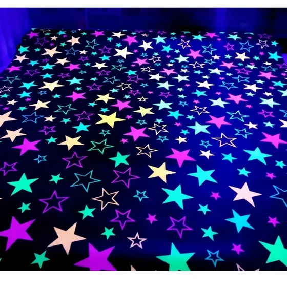 Tnt Estampado Estrela Neon 3,00m X 1,40m Brilha Na Luz Negra