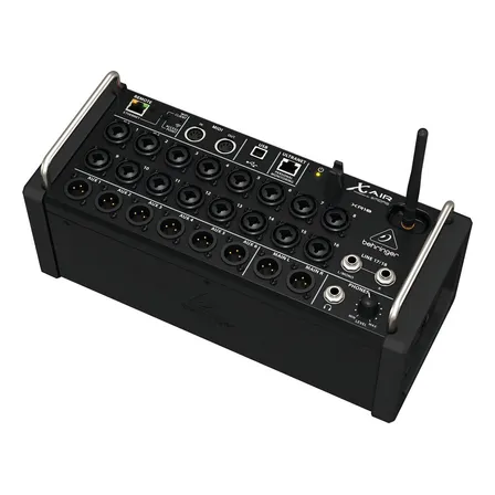 Mixer Behringer XR18 X Air