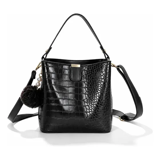 Bolsas Femininas de Ombro e Transversais em Couro Sintético PU Preto, Modelo Médio Casual com Alça Ajustável, Alça de Mão e Pingente Pompom para Uso Diário