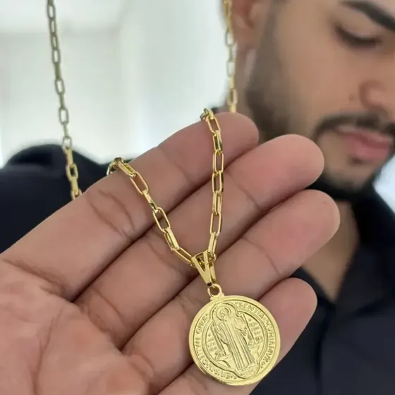 Corrente Colar Tijolinho 4mm + Medalha De São Bento Banhado