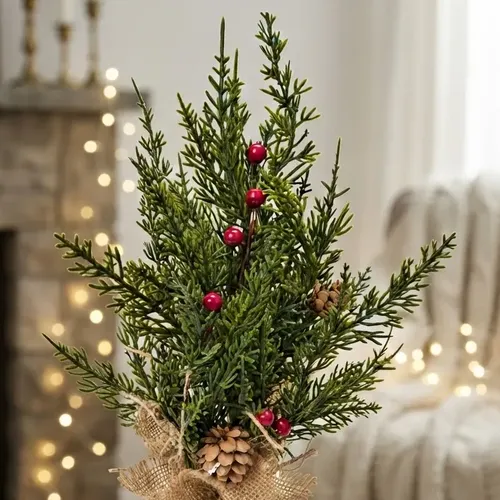 Mini Árvore De Natal 40cm Juta Pinhas Frutos Vermelhos Mesa Verde