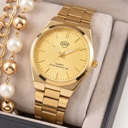 Kit Relógio De Pulso + Pulseira Feminino Luxo Moda Tendencia Dourado Cx Dourada